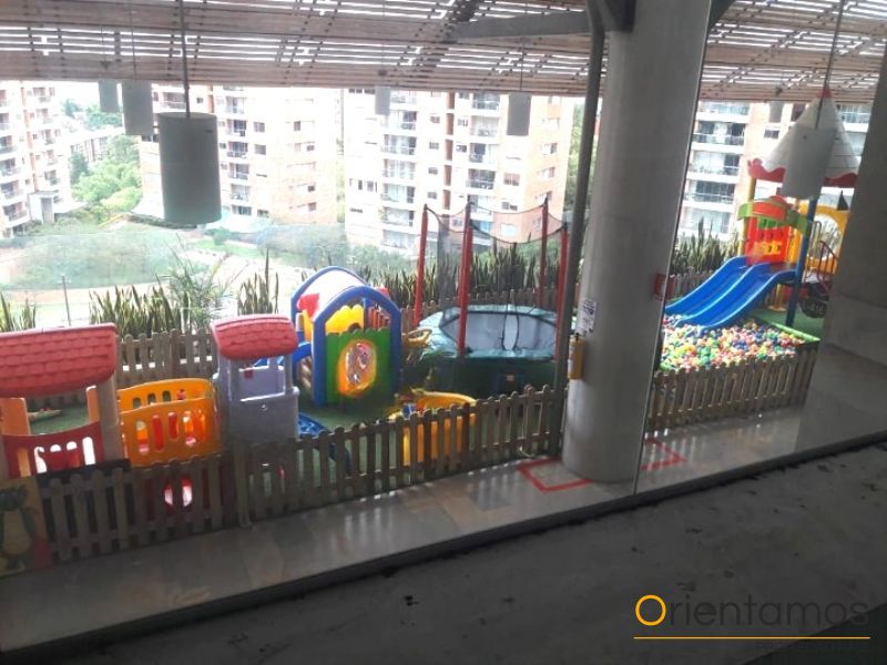 Local en venta Antioquia Envigado La Inmaculada 56 m2 Habitaciones 0 Baños 10 Garajes 1 Precio $630000000