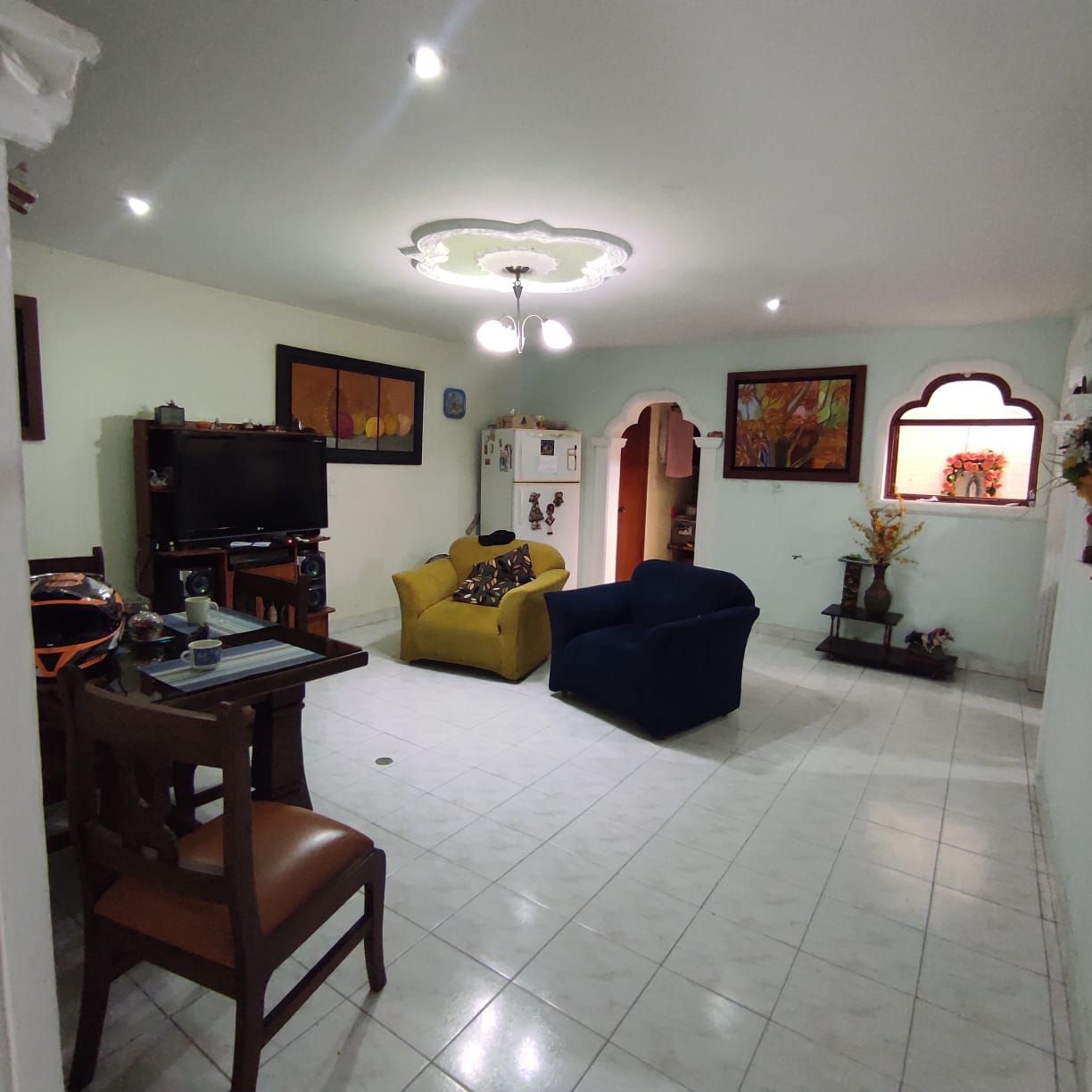 Casa en venta Santander Bucaramanga Alvarez Las Americas 230 m2 Habitaciones 5 Baños 4 Garajes 2 Precio $550000000