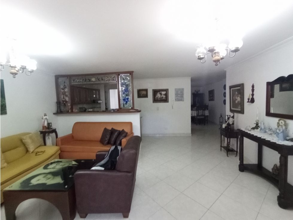 Apartamento en venta Antioquia Envigado La Mesa 172 m2 Habitaciones 4 Baños 2 Garajes 1 Precio $620000000