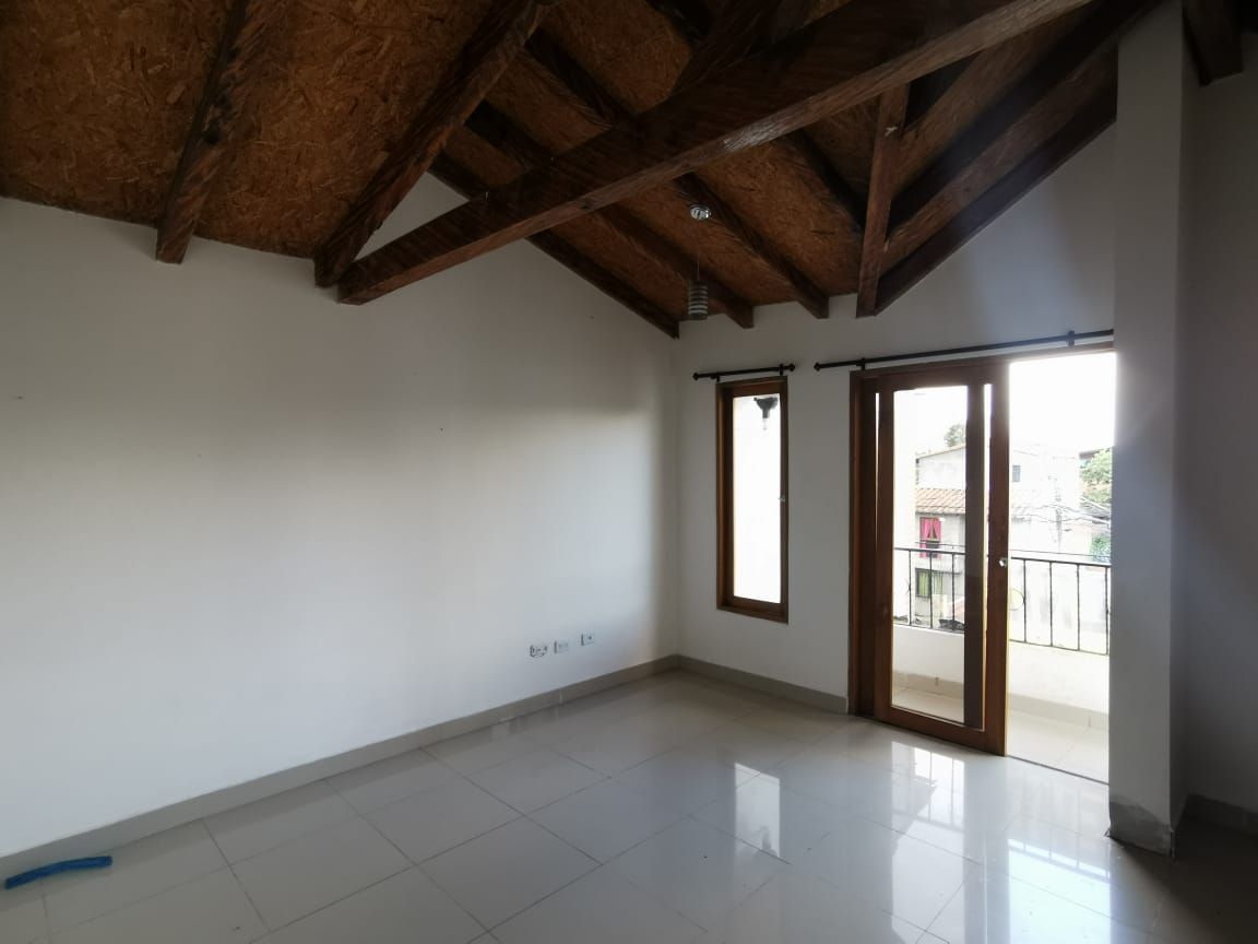 Apartamento en venta Antioquia La Ceja Payuco 75 m2 Habitaciones 3 Baños 2 Garajes 1 Precio $370000000