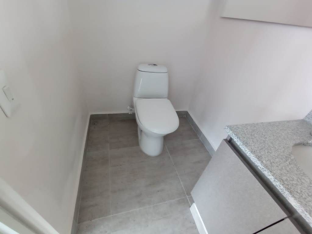 Oficina en arriendo Antioquia Medellín El Poblado 63 m2 Habitaciones 0 Baños 0 Garajes 3 Precio $7240000