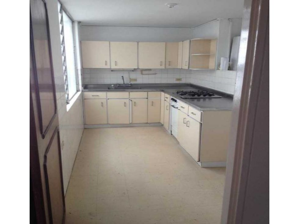 Apartamento en venta Caldas Manizales El Centro 213 m2 Habitaciones 7 Baños 4 Garajes 2 Precio $460000000