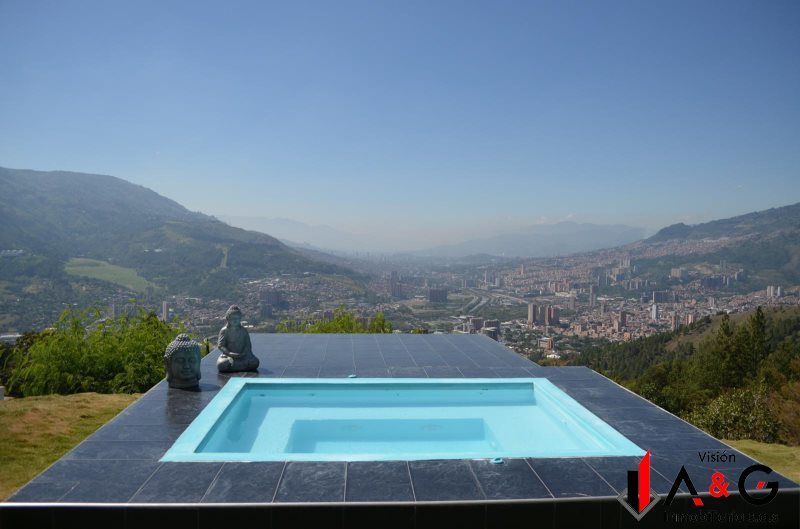 Casa en venta Antioquia Bello Bello 225 m2 Habitaciones 3 Baños 3 Garajes 0 Precio $1900000000