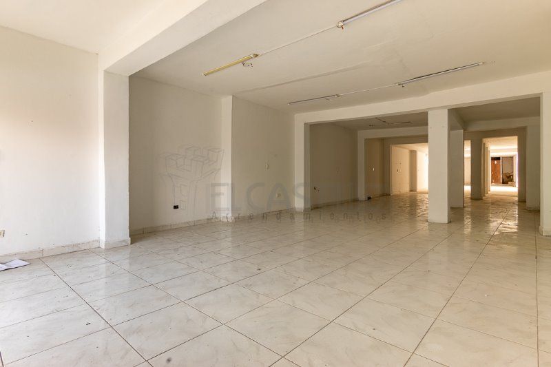 Local en venta Antioquia Medellín Buenos Aires 210 m2 Habitaciones 0 Baños 2 Garajes 0 Precio $900000000