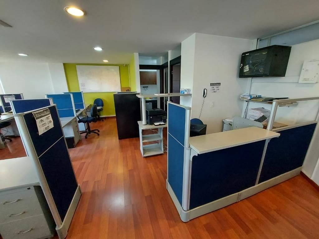Oficina en venta Antioquia Medellín Manila 78 m2 Habitaciones 0 Baños 2 Garajes 3 Precio $500000000