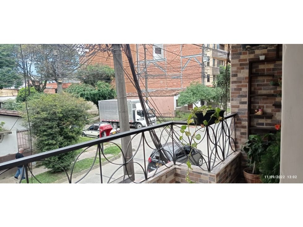 Casa en venta Antioquia Itagüí San Isidro 122 m2 Habitaciones 3 Baños 2 Garajes 1 Precio $320000000