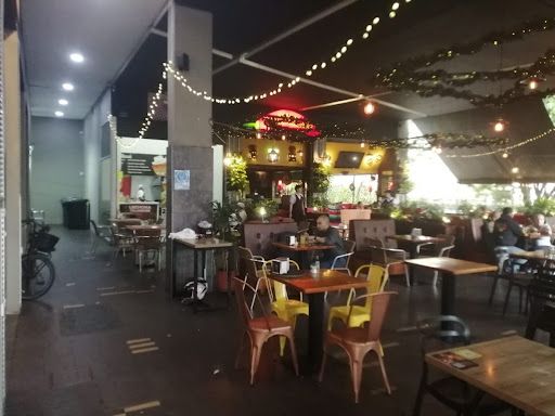 Local en venta Antioquia Medellín Urbanizacion Estadio Plaza 37 m2 Habitaciones 0 Baños 1 Garajes 0 Precio $380000000