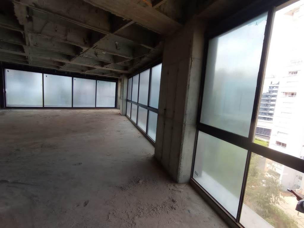 Oficina en arriendo Antioquia Medellín El Poblado 670 m2 Habitaciones 0 Baños 10 Garajes 9 Precio $67700000