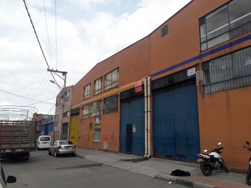 Bodega en venta Cundinamarca Bogotá Granjas Del Dorado 2800 m2 Habitaciones 0 Baños 8 Garajes 1 Precio $9000000000
