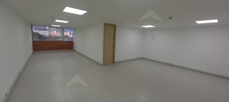 Oficina en venta Antioquia Medellín Naranjal 71 m2 Habitaciones 0 Baños 1 Garajes 0 Precio $635000000