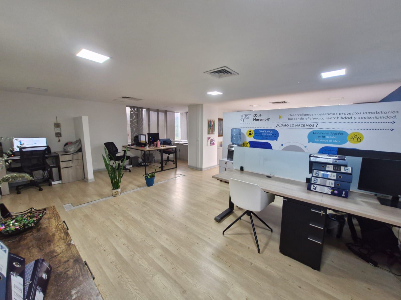Oficina en venta Antioquia Medellín Santa Maria De Los Angeles 64 m2 Habitaciones 0 Baños 0 Garajes 2 Precio $430000000
