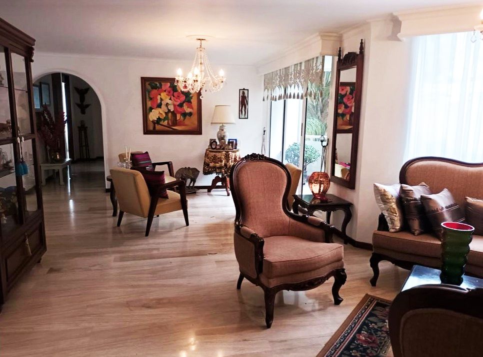 Apartamento en venta Antioquia Medellín El Castillo 115 m2 Habitaciones 3 Baños 4 Garajes 2 Precio $540000000