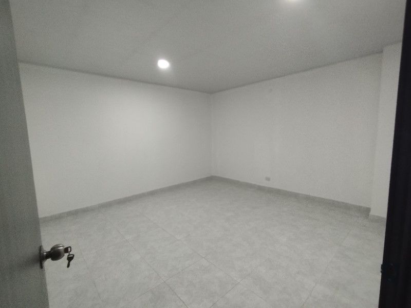 Local en arriendo Antioquia Medellín Florida Nueva 127 m2 Habitaciones 0 Baños 2 Garajes 1 Precio $4000000