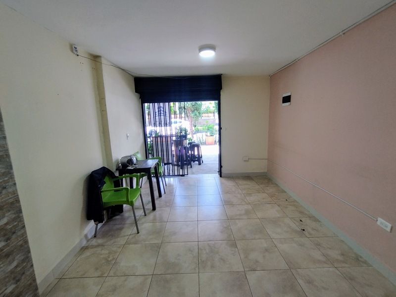 Local en arriendo Antioquia Medellín Santa Teresita 43 m2 Habitaciones 0 Baños 0 Garajes 1 Precio $3000000