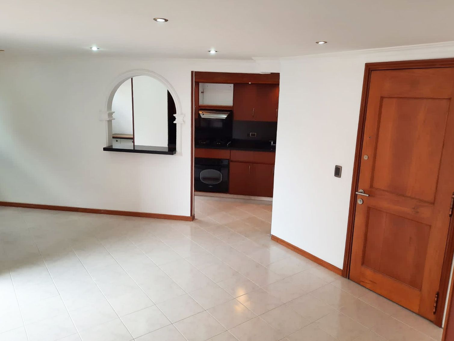 Apartamento en venta Antioquia Envigado Loma Del Barro 90 m2 Habitaciones 3 Baños 2 Garajes 2 Precio $410000000