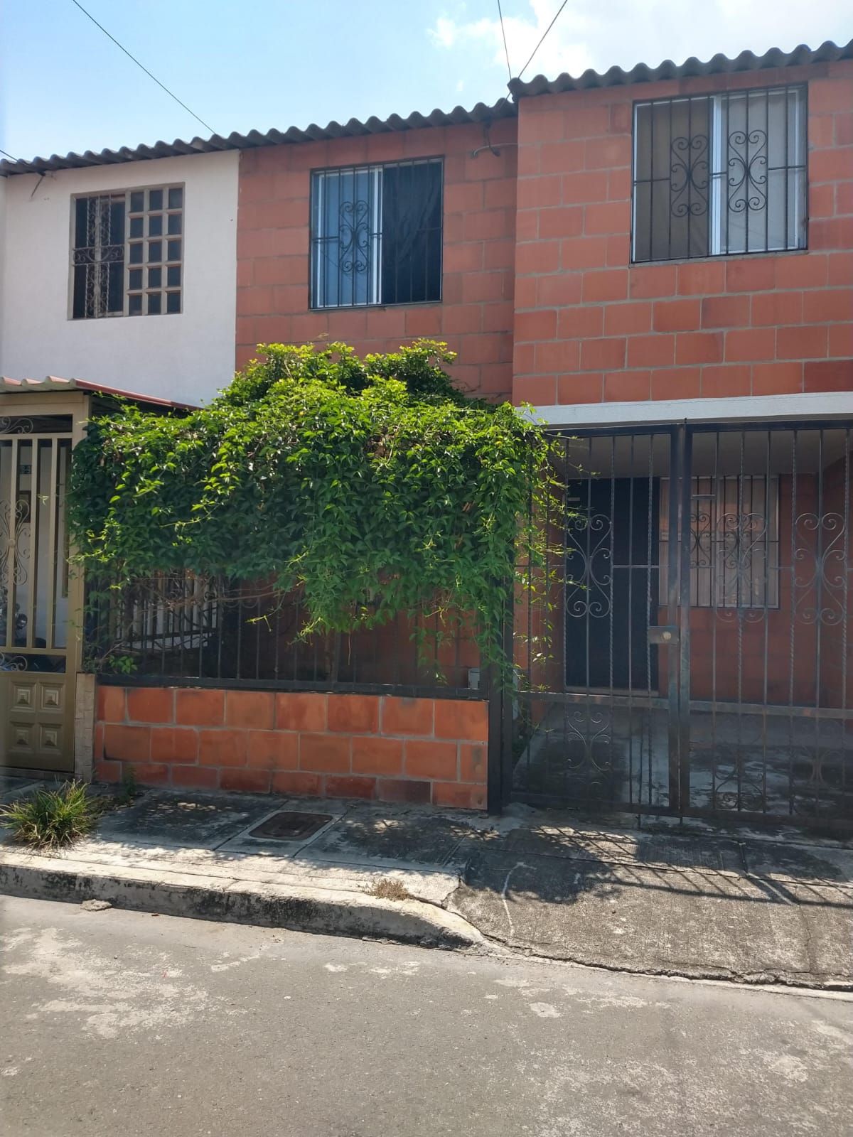 Casa en venta Valle Del Cauca Palmira Santa Rita 80 m2 Habitaciones 4 Baños 4 Garajes 2 Precio $235000000