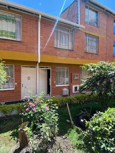 Casa en venta Cundinamarca Bogotá Cr Quintas Del Recreo Et Iv 62 m2 Habitaciones 2 Baños 1 Garajes 0 Precio $160000000