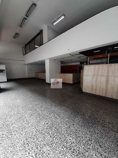 Local en arriendo Cundinamarca Bogotá La Capuchina 350 m2 Habitaciones 0 Baños 13 Garajes 1 Precio $18000000
