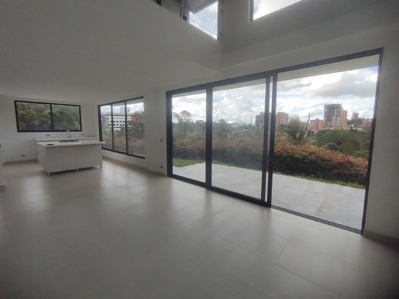 Casa en venta Antioquia Rionegro El Faro 380 m2 Habitaciones 4 Baños 8 Garajes 1 Precio $1800000000
