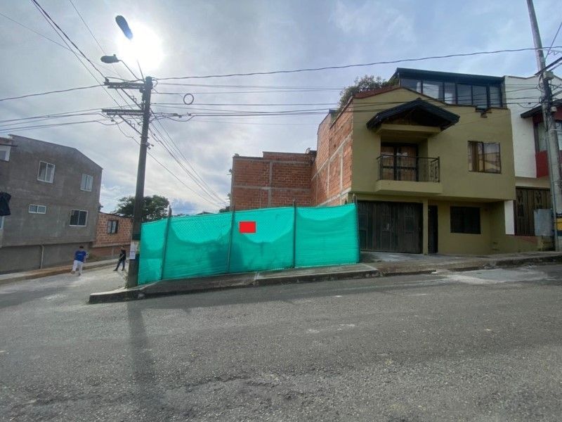 Lote en venta Antioquia Marinilla Las Cabañas 68 m2 Habitaciones 0 Baños 10 Garajes 1 Precio $190000000