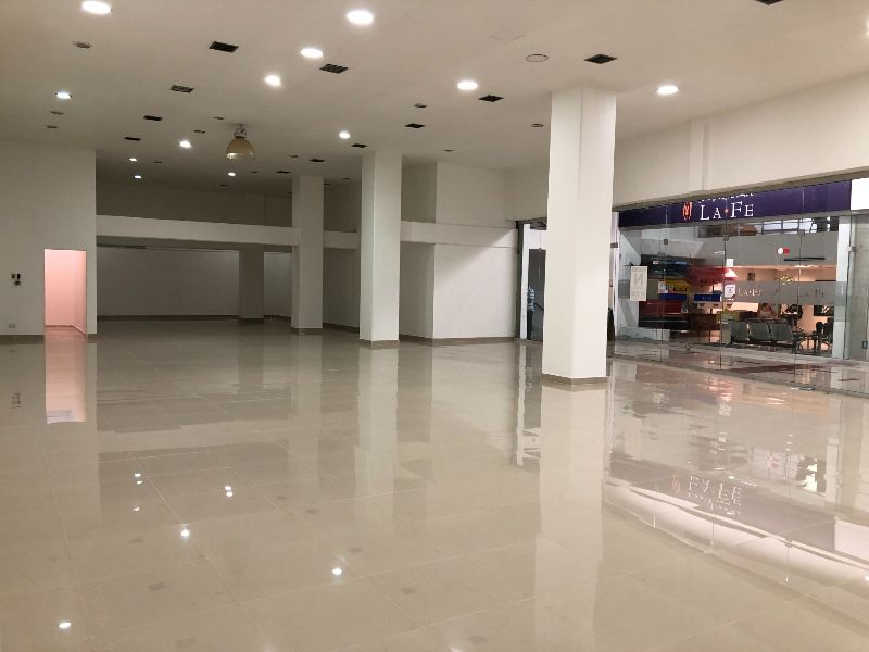 Local en arriendo Antioquia Medellín La Palma 300 m2 Habitaciones 0 Baños 1 Garajes 0 Precio $34500000