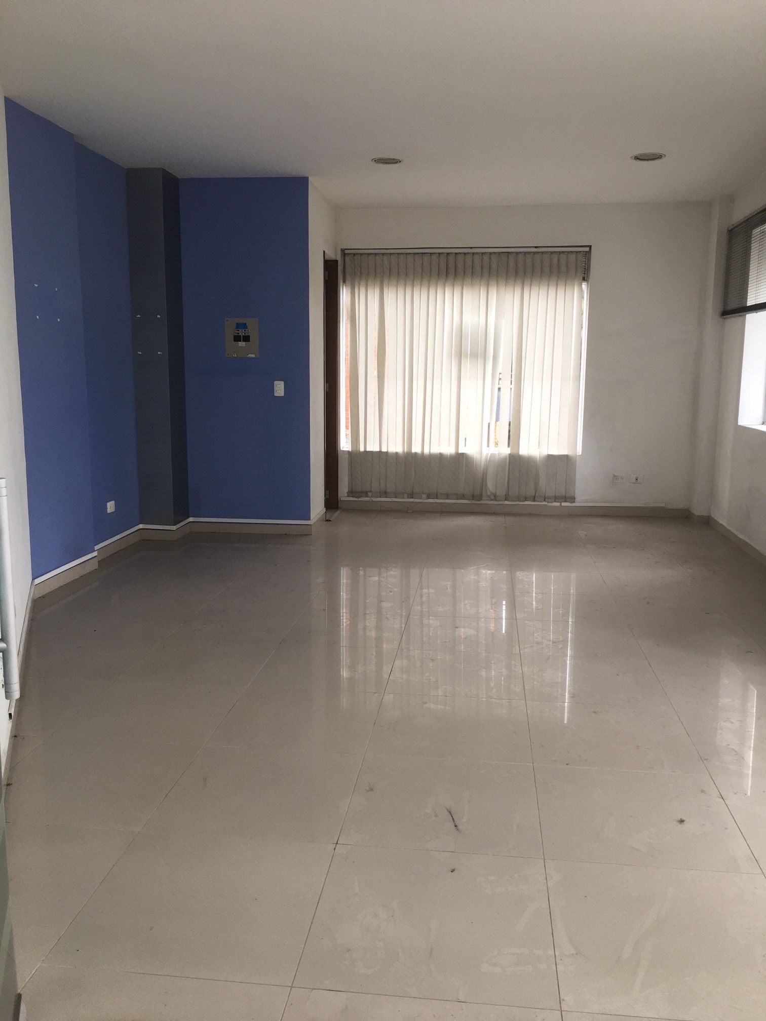 Local en venta Risaralda Pereira Los Angeles 36 m2 Habitaciones 0 Baños 0 Garajes 1 Precio $220000000