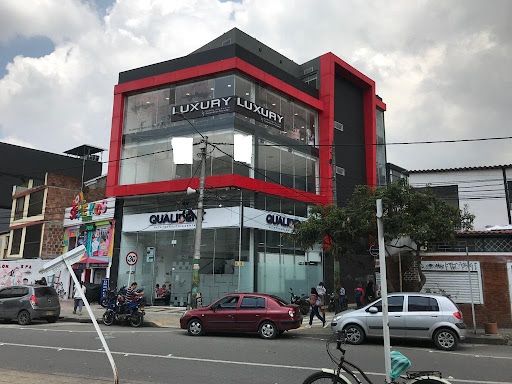 Local en arriendo Cundinamarca Bogotá El Cedro 140 m2 Habitaciones 0 Baños 2 Garajes 0 Precio $3500000