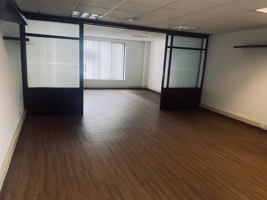 Oficina en arriendo Cundinamarca Bogotá Chicó Norte 57 m2 Habitaciones 0 Baños 0 Garajes 2 Precio $3136000