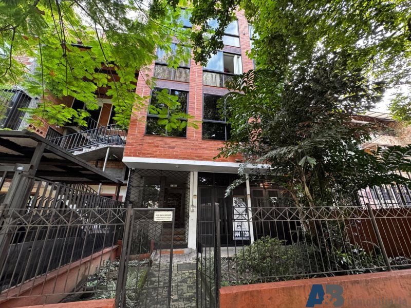 Apartamento en arriendo Antioquia Medellín Los Alcazares 50 m2 Habitaciones 2 Baños 1 Garajes 0 Precio $1800000