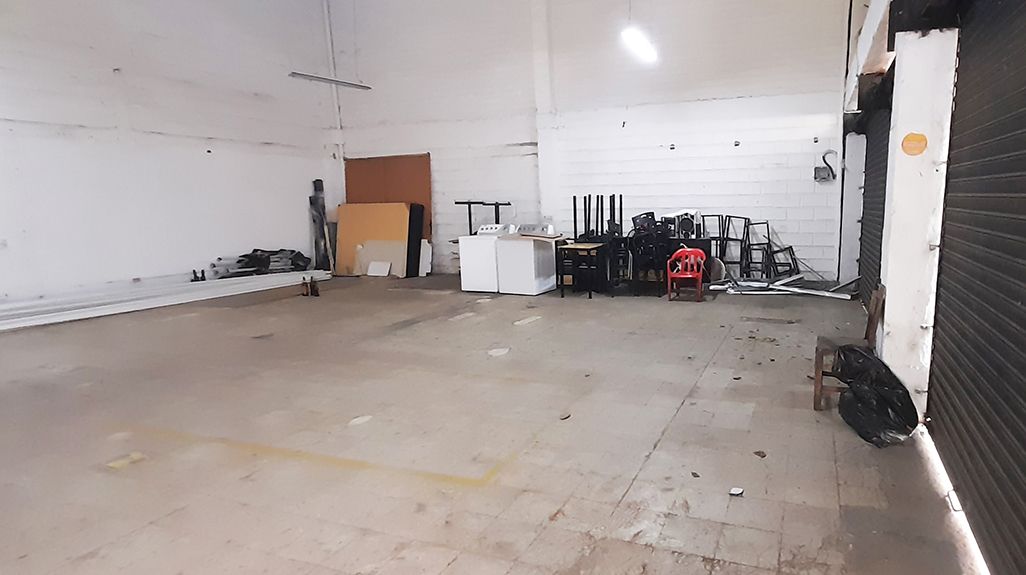 Bodega en arriendo Antioquia Itagüí San Fernando 220 m2 Habitaciones 0 Baños 2 Garajes 5 Precio $8200000