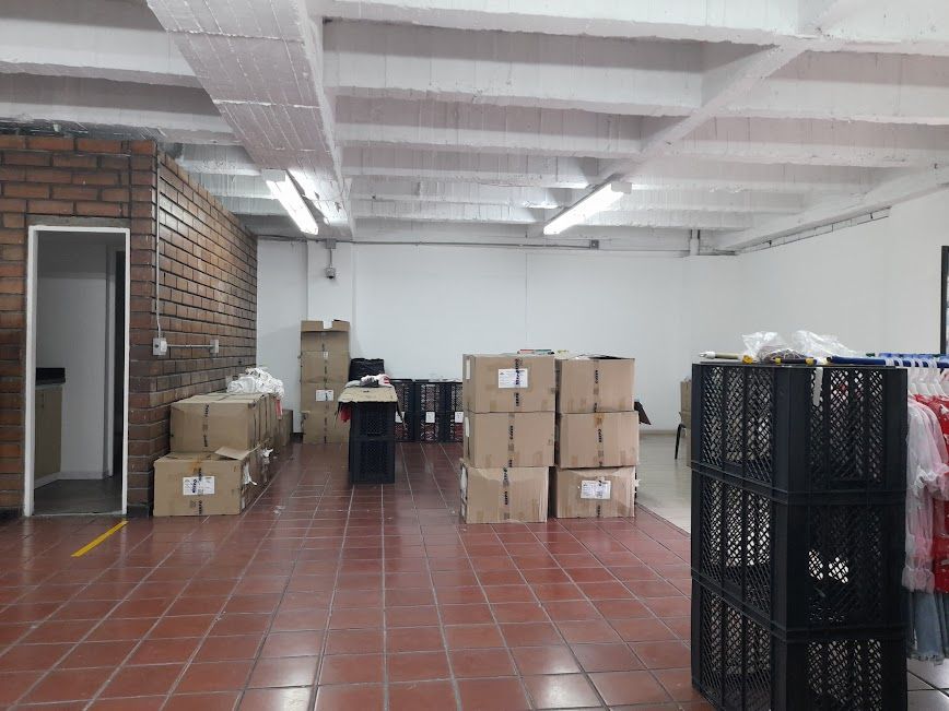 Bodega en arriendo Antioquia Medellín Otros 470 m2 Habitaciones 0 Baños 2 Garajes 3 Precio $11300000