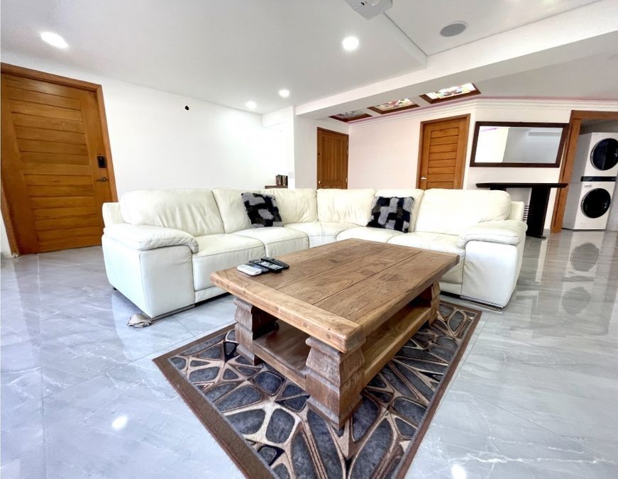 Apartamento en venta Antioquia Medellín El Diamante No2 284 m2 Habitaciones 7 Baños 13 Garajes 3 Precio $1464000000