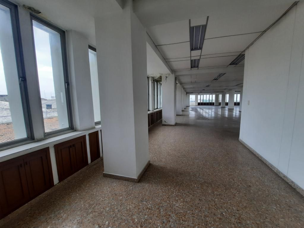 Local en arriendo Valle Del Cauca Cali San Nicolás 505 m2 Habitaciones 0 Baños 15 Garajes 1 Precio $15150000