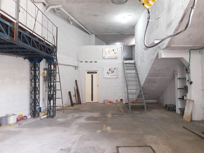 Bodega en venta Antioquia Medellín Guayabal 525 m2 Habitaciones 0 Baños 8 Garajes 5 Precio $3100000000