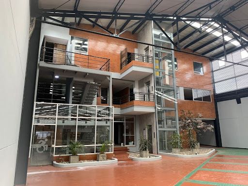 Bodega en venta Cundinamarca Bogotá Centro Industrial 3200 m2 Habitaciones 0 Baños 13 Garajes 8 Precio $12000000000