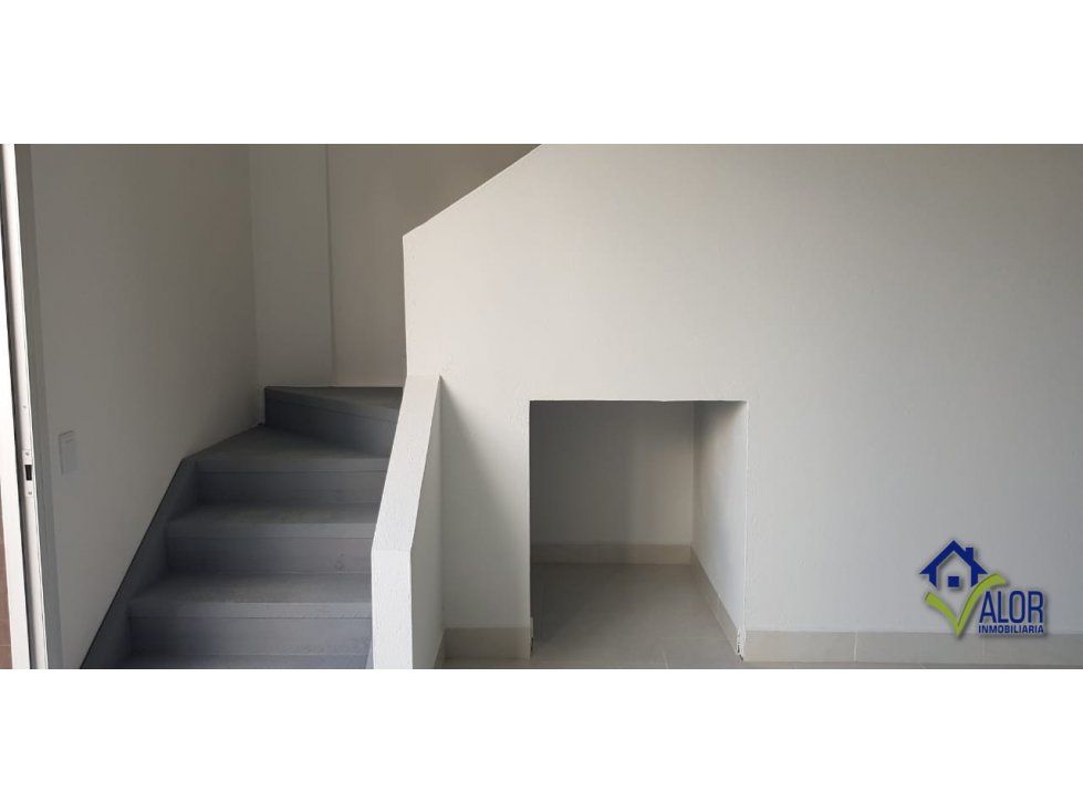 Local en venta Antioquia Rionegro Rionegro 110 m2 Habitaciones 0 Baños 2 Garajes 0 Precio $700000000