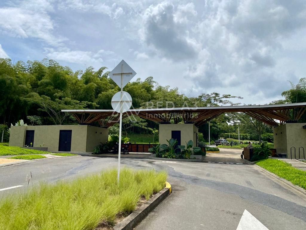 Lote en venta Risaralda Pereira Pereira 0 m2 Habitaciones 0 Baños 10 Garajes 1 Precio $675000000