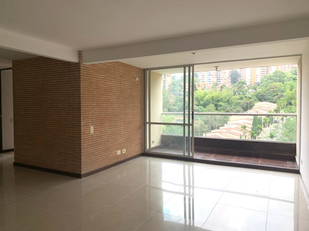 Apartamento en arriendo Antioquia Envigado Villa Grande 89 m2 Habitaciones 3 Baños 2 Garajes 3 Precio $3200000