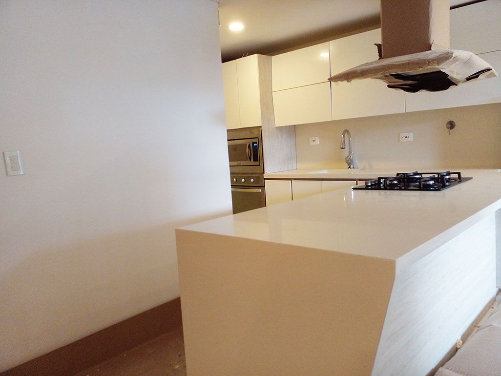 Casa en arriendo Antioquia Medellín Zuñiga 168 m2 Habitaciones 3 Baños 6 Garajes 3 Precio $7000000