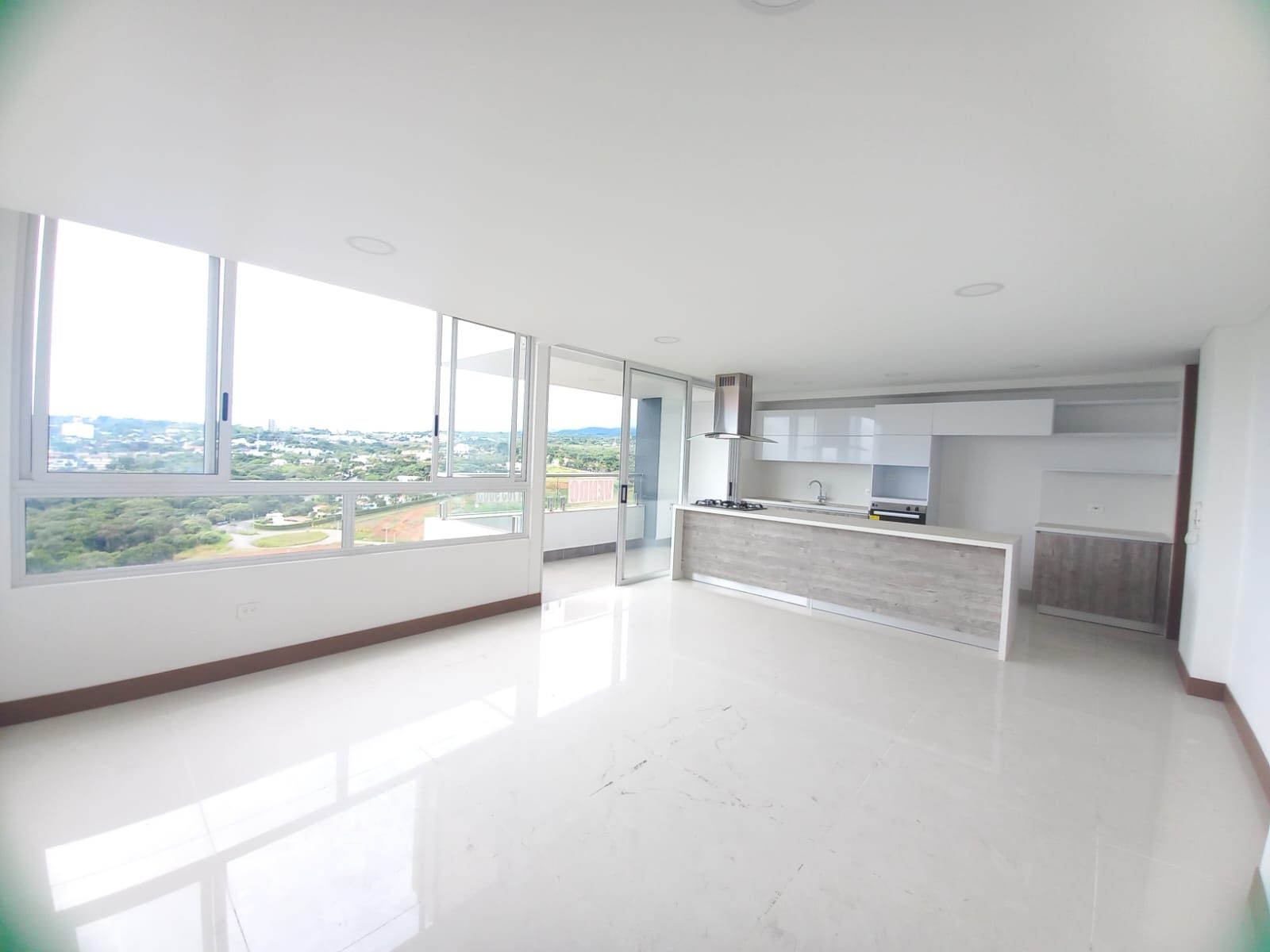 Apartamento en venta Valle Del Cauca Cali Ciudad Jardín 118 m2 Habitaciones 3 Baños 4 Garajes 3 Precio $750000000