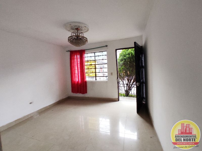 Casa en venta Antioquia Bello El Rosario 225 m2 Habitaciones 5 Baños 4 Garajes 1 Precio $400000000