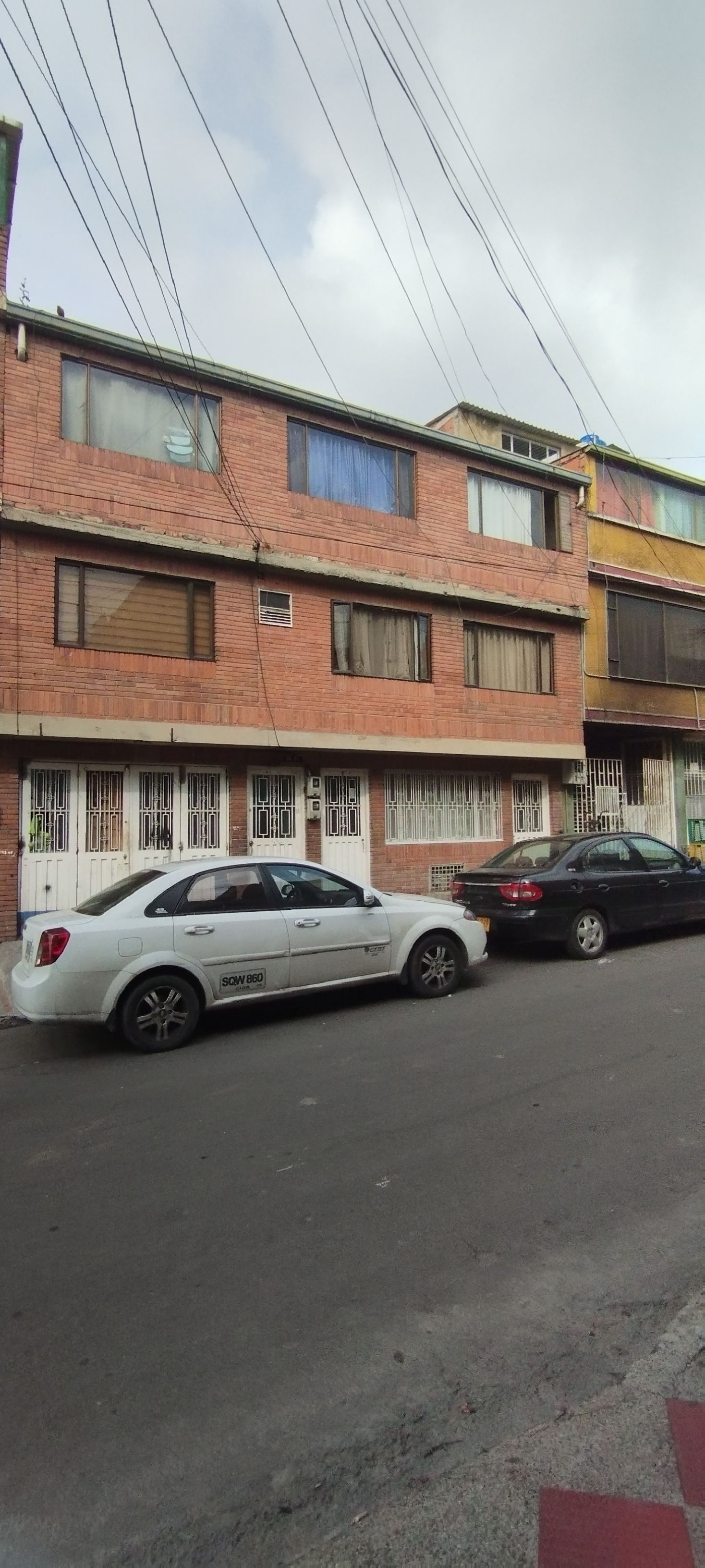 Casa en venta Cundinamarca Bogotá El Carmen 213 m2 Habitaciones 5 Baños 8 Garajes 2 Precio $850000000