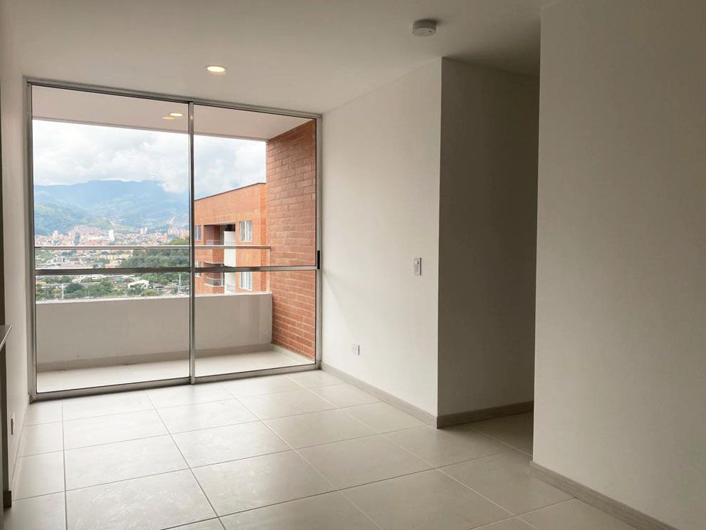 Apartamento en arriendo Antioquia Medellín Perpetuo Socorro 65 m2 Habitaciones 3 Baños 2 Garajes 2 Precio $3900000
