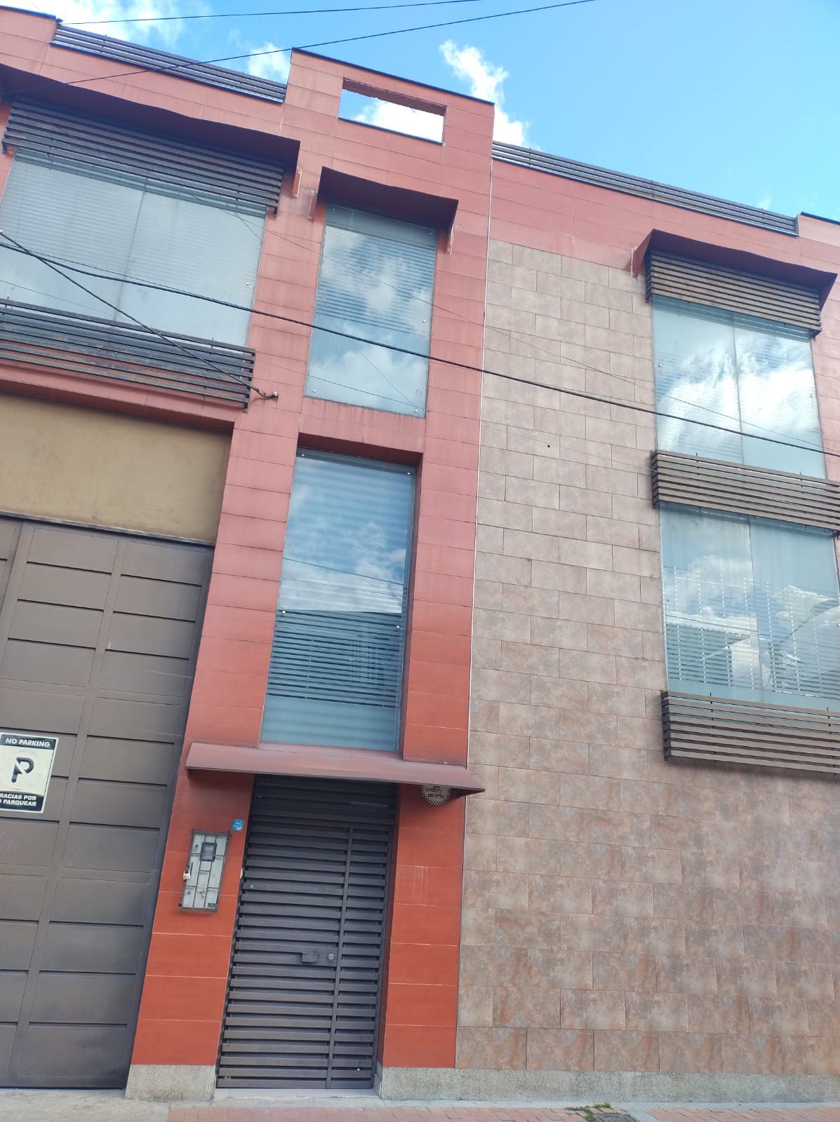 Bodega en venta Cundinamarca Bogotá San Fernando 570 m2 Habitaciones 0 Baños 6 Garajes 2 Precio $2400000000