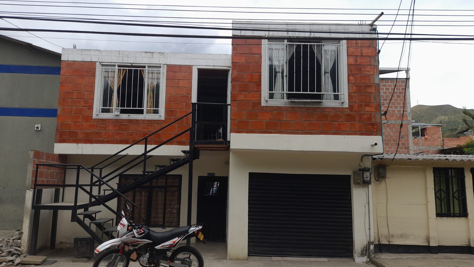 Casa en venta Valle Del Cauca Yumbo Guacanda 190 m2 Habitaciones 8 Baños 13 Garajes 2 Precio $450000000