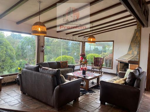 Finca en venta Cundinamarca El Rosal El Rosal 4114 m2 Habitaciones 5 Baños 4 Garajes 12 Precio $1300000000