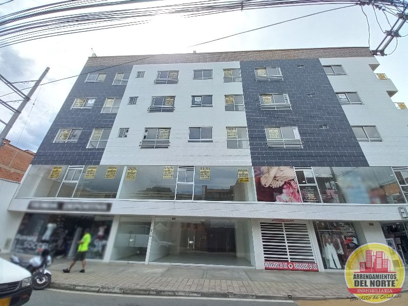 Local en arriendo Antioquia Girardota Centro 73 m2 Habitaciones 0 Baños 0 Garajes 0 Precio $3400000