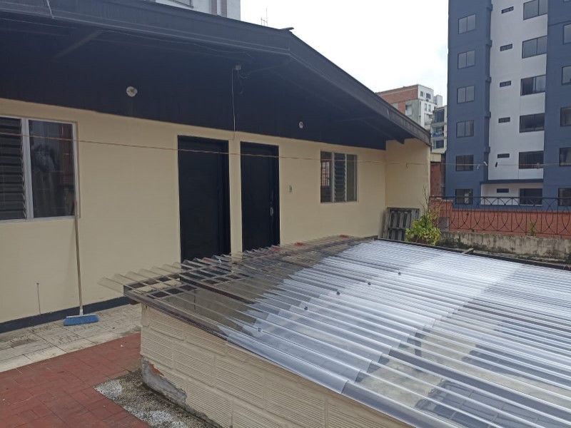 Casa en arriendo Antioquia Medellín Laureles 670 m2 Habitaciones 13 Baños 13 Garajes 2 Precio $17500000