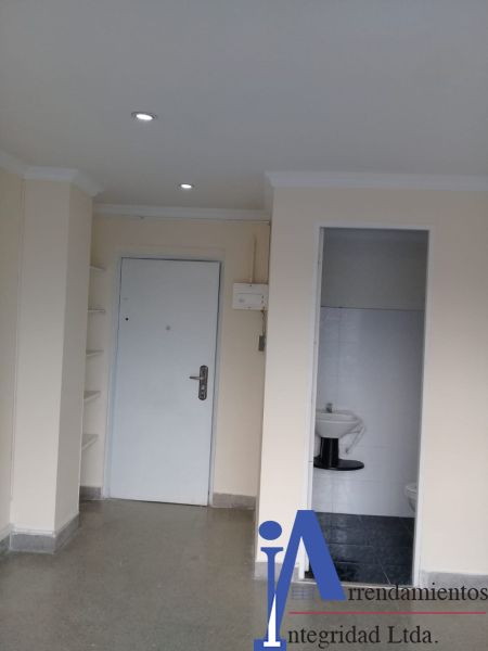 Oficina en venta Antioquia Medellín Boston 24 m2 Habitaciones 0 Baños 1 Garajes 0 Precio $96000000