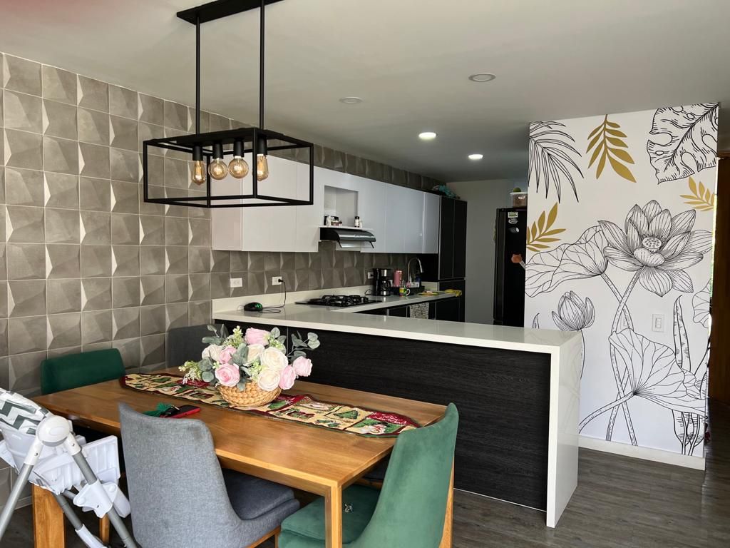 Casa en venta Antioquia Rionegro Ub Lotus Et I 205 m2 Habitaciones 4 Baños 6 Garajes 2 Precio $1100000000